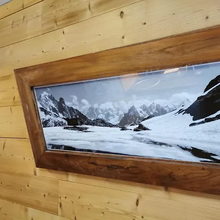 La Апартаменти